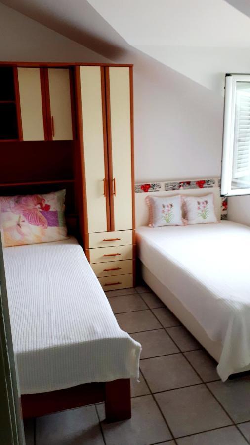 Apartmani Kalinic Bijela Zewnętrze zdjęcie