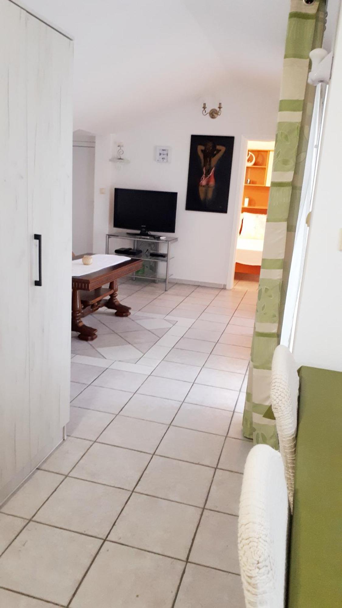 Apartmani Kalinic Bijela Pokój zdjęcie